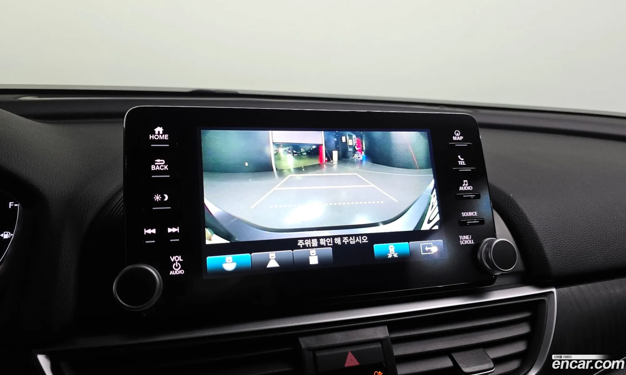 Honda Accord 10th Gen 2021 — 19
