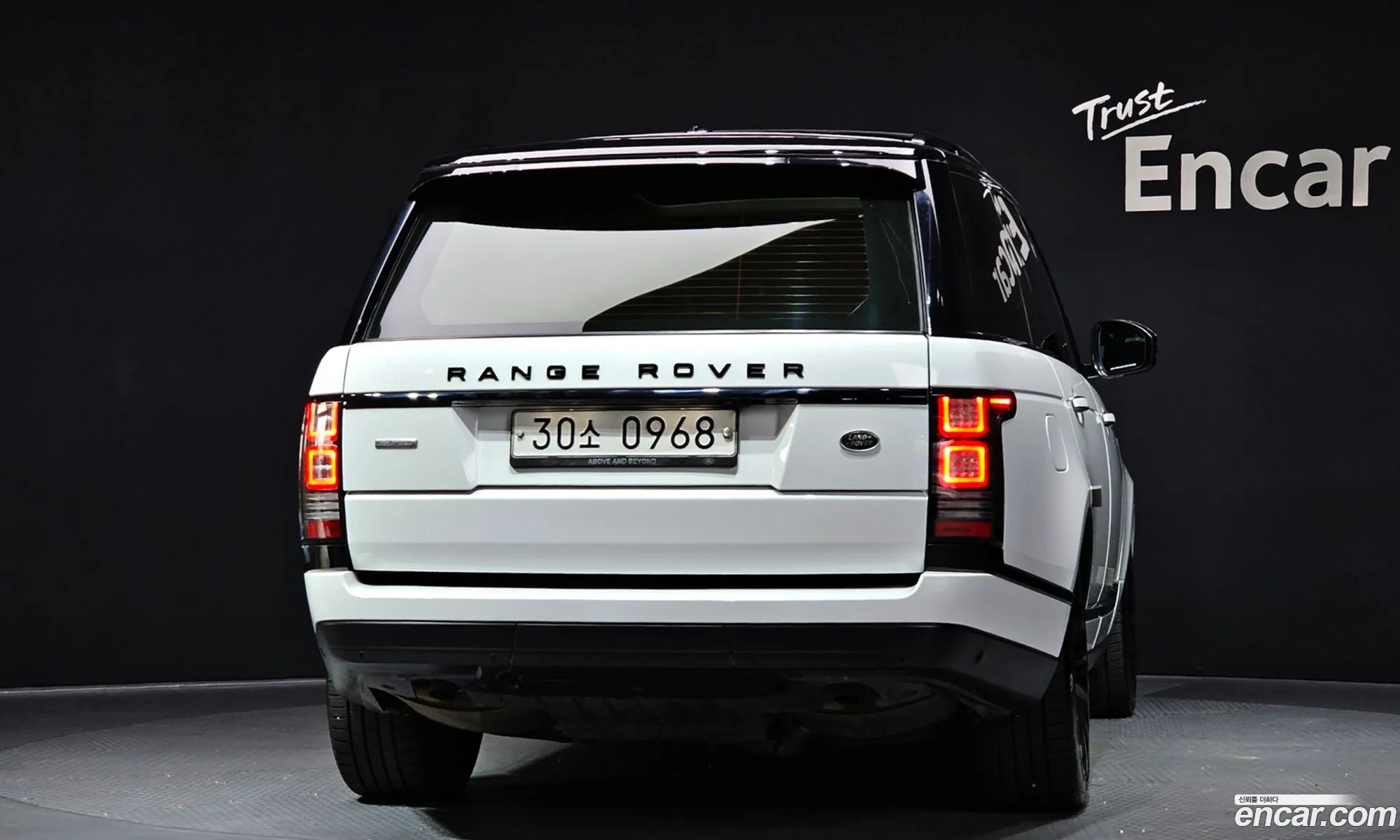 Land Rover Range Rover 2016 SALGA2JF4GA247710 — 5