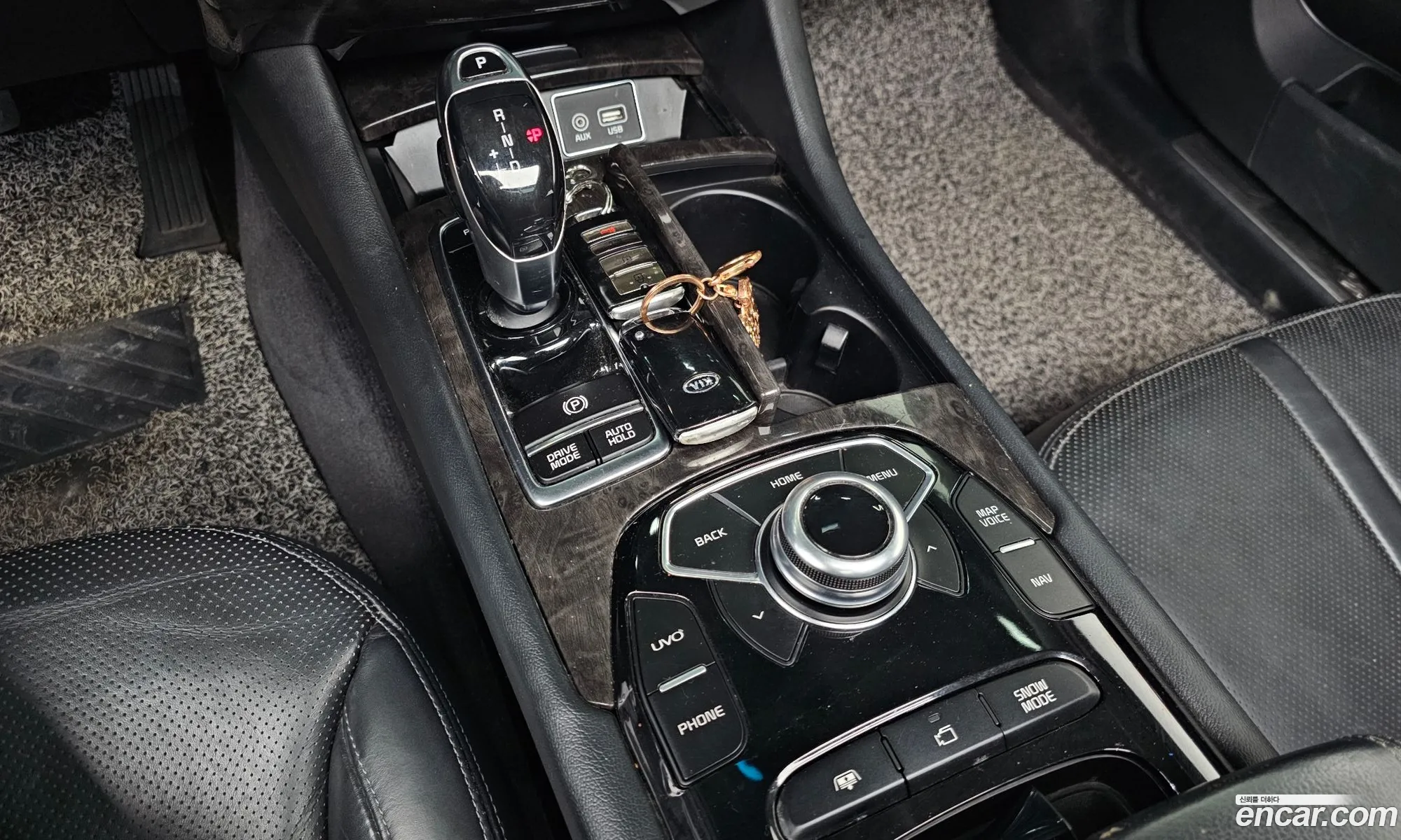 Kia K9 2016 — 10