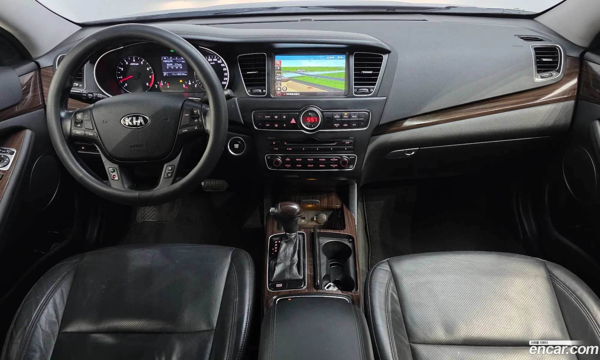 Kia K7 2015 — 11