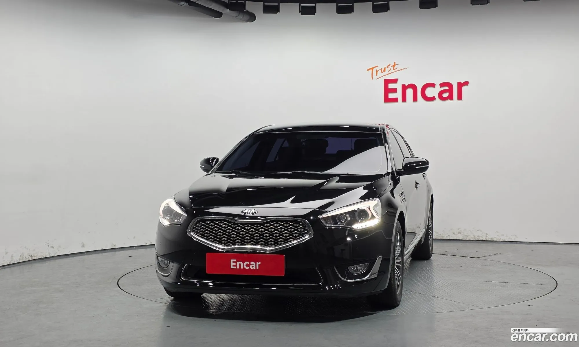 Kia K7 2015 — 18