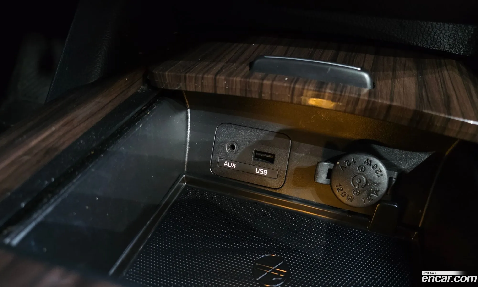 Kia K7 2015 — 7