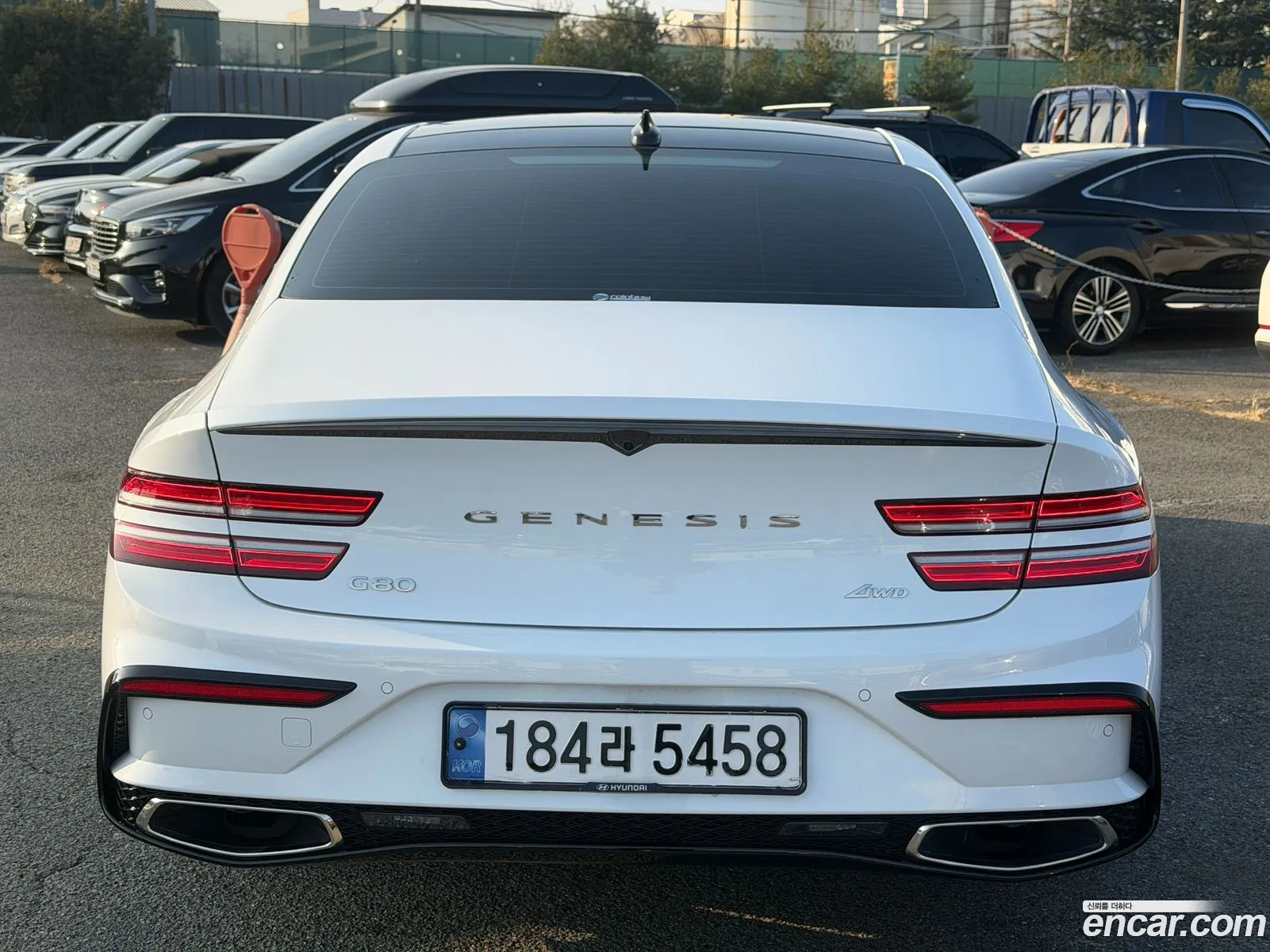 Genesis G80 2024 — 2
