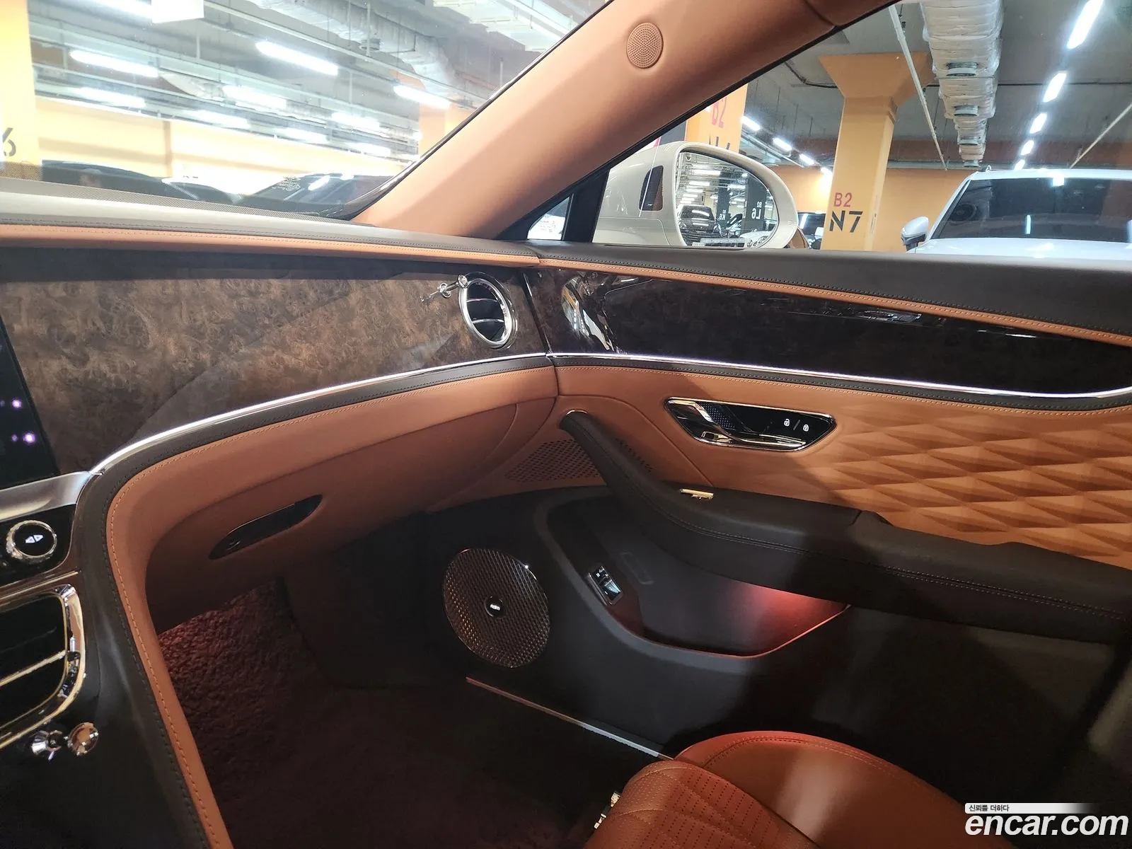 Bentley Flying Spur 2021 — 6