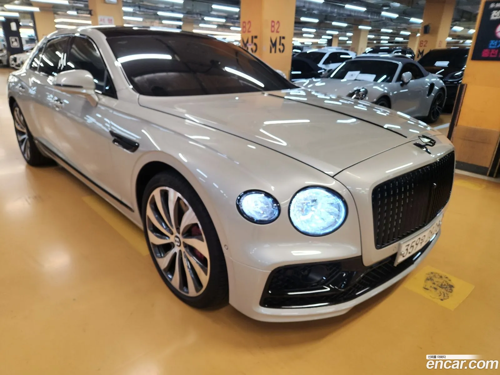 Bentley Flying Spur 2021 — 7