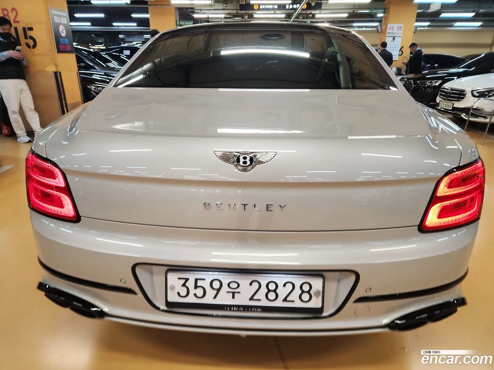 Bentley Flying Spur 2021 — 5
