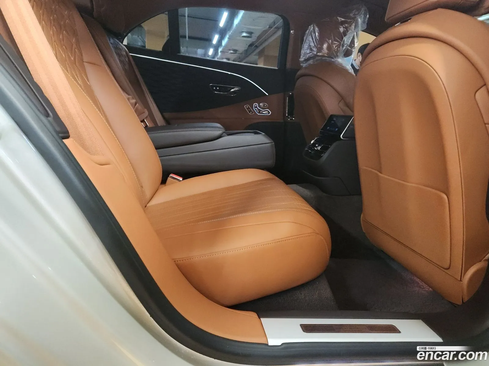 Bentley Flying Spur 2021 — 10