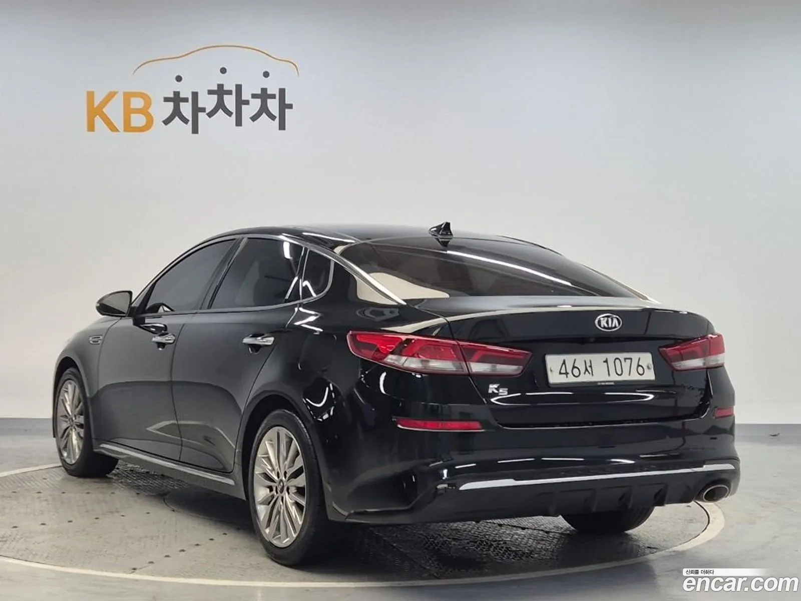 Kia K5 2019 — 2