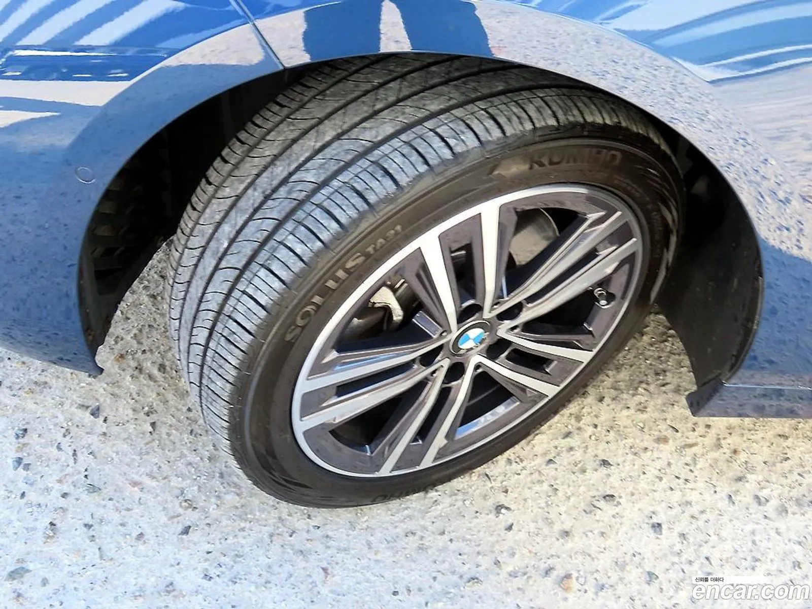 BMW 1 Series 2022 — 17