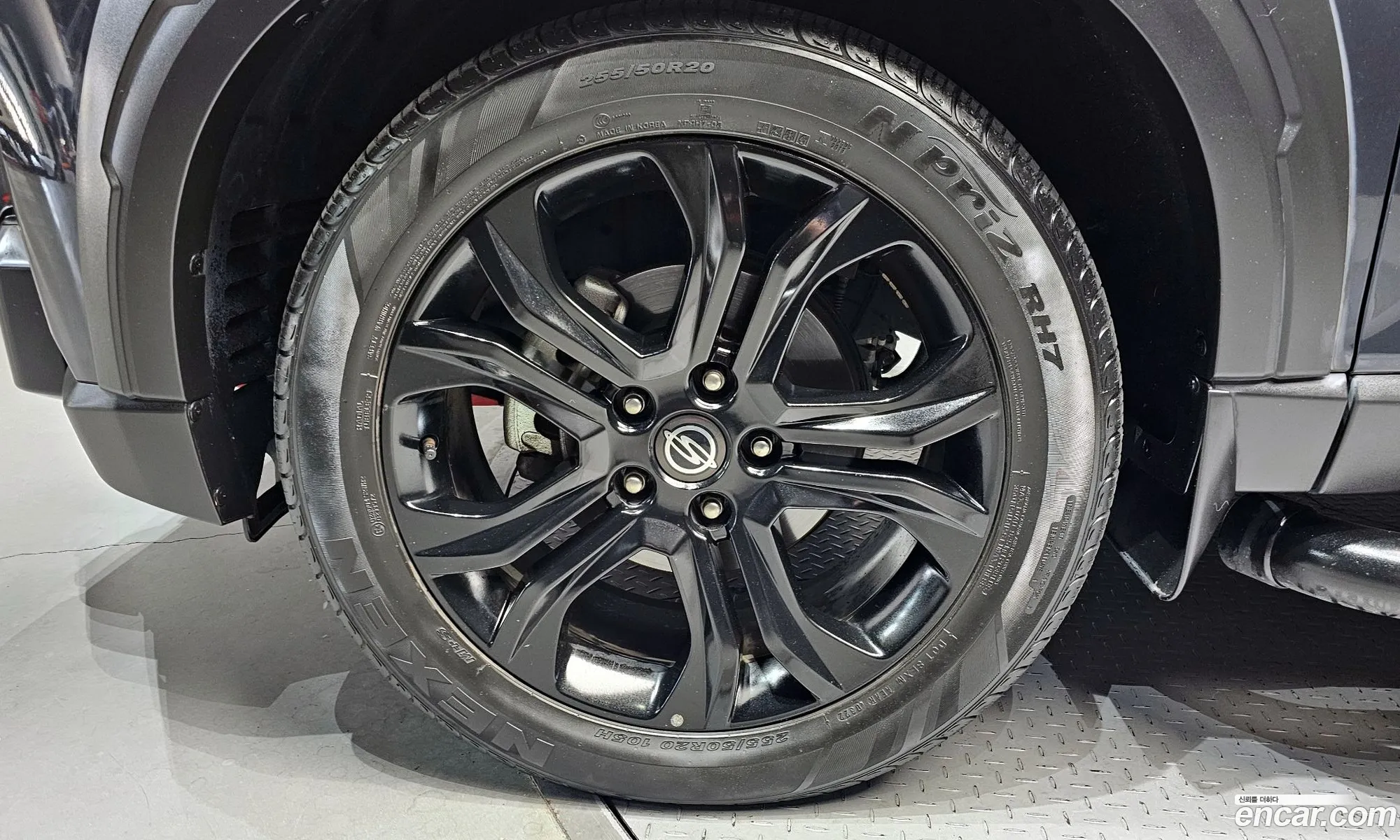 KG Mobility (SsangYong) Rexton Sports Khan 2022 — 5