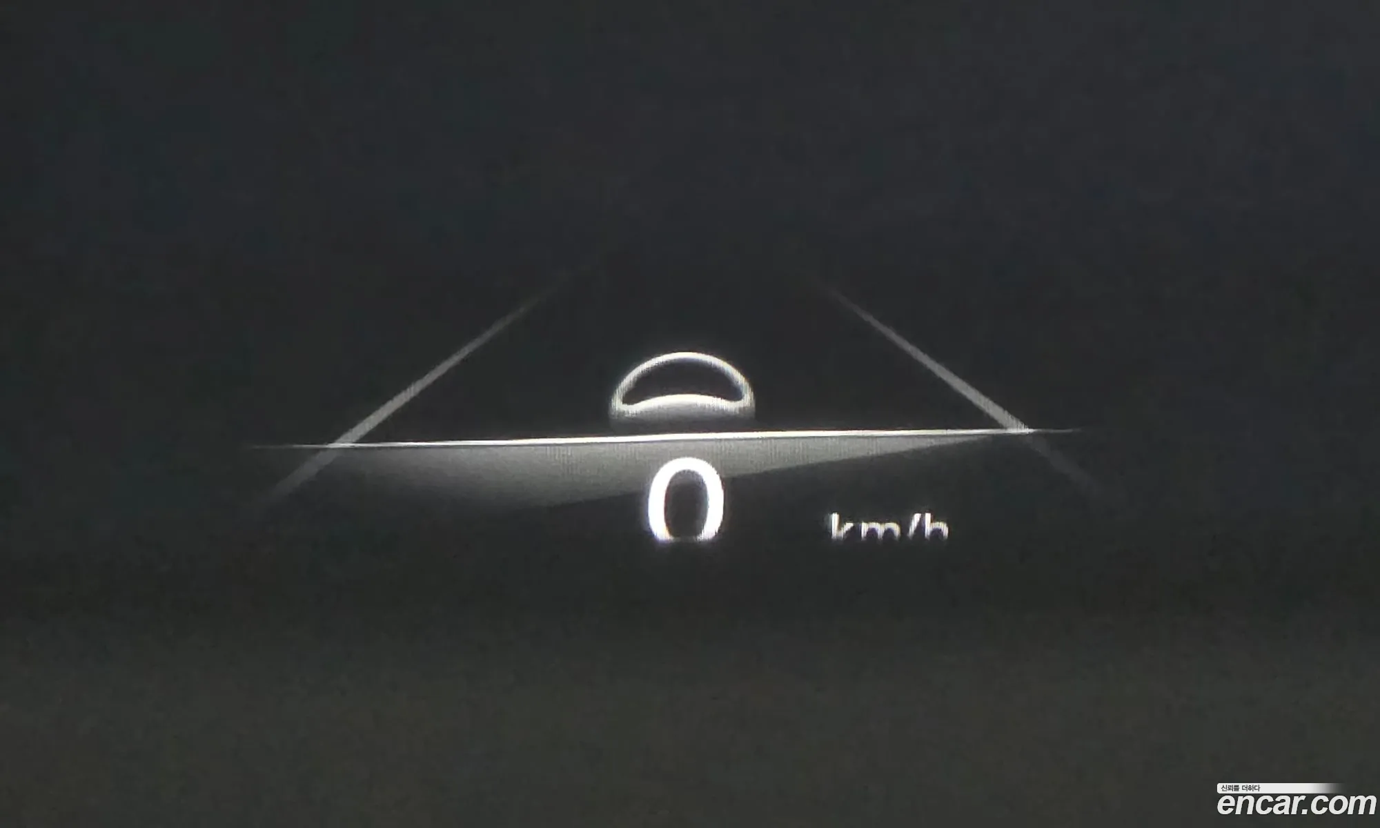 Genesis GV70 2021 — 16