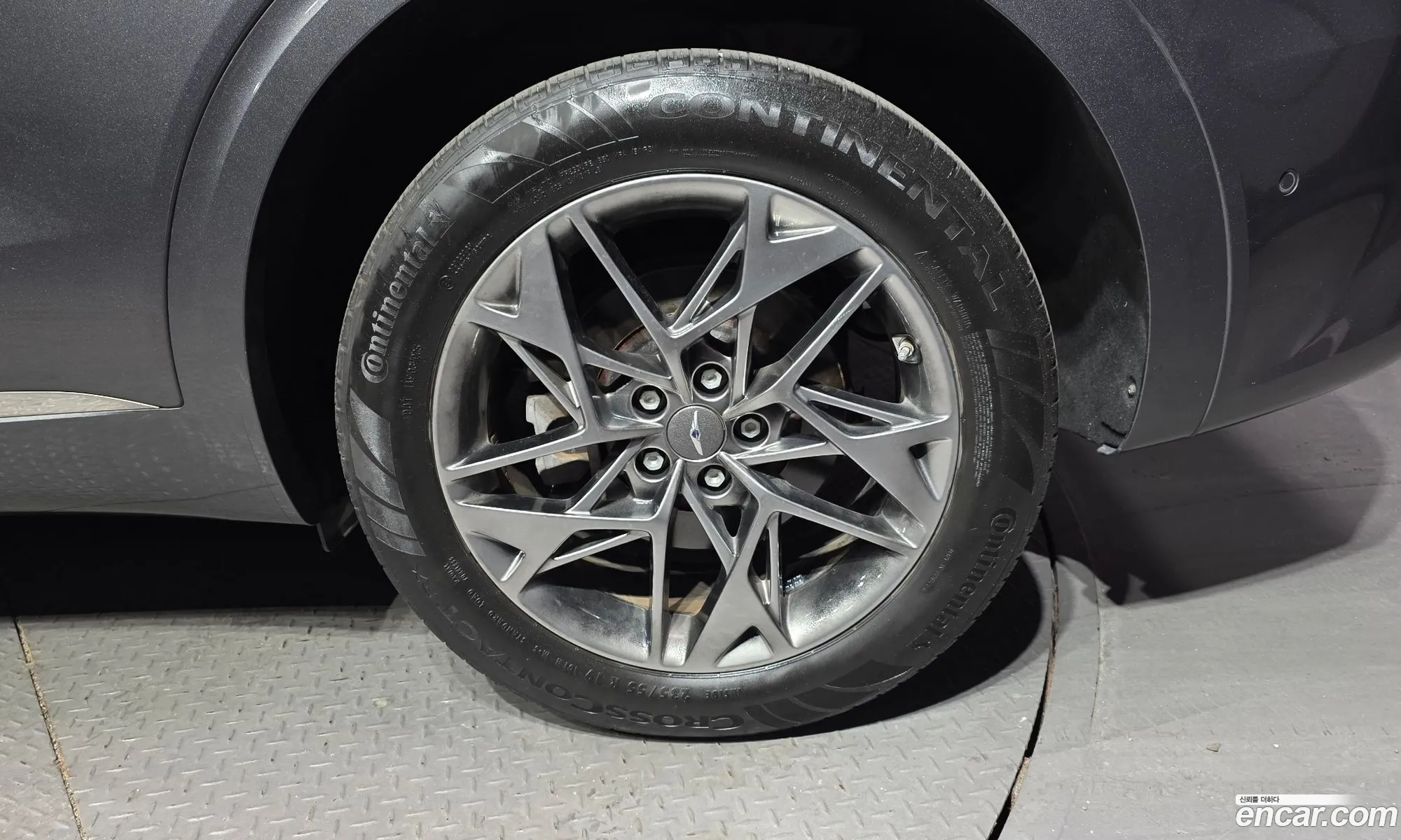 Genesis GV70 2021 — 7
