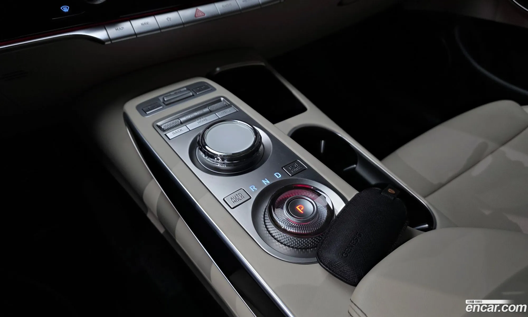 Genesis GV70 2021 — 6