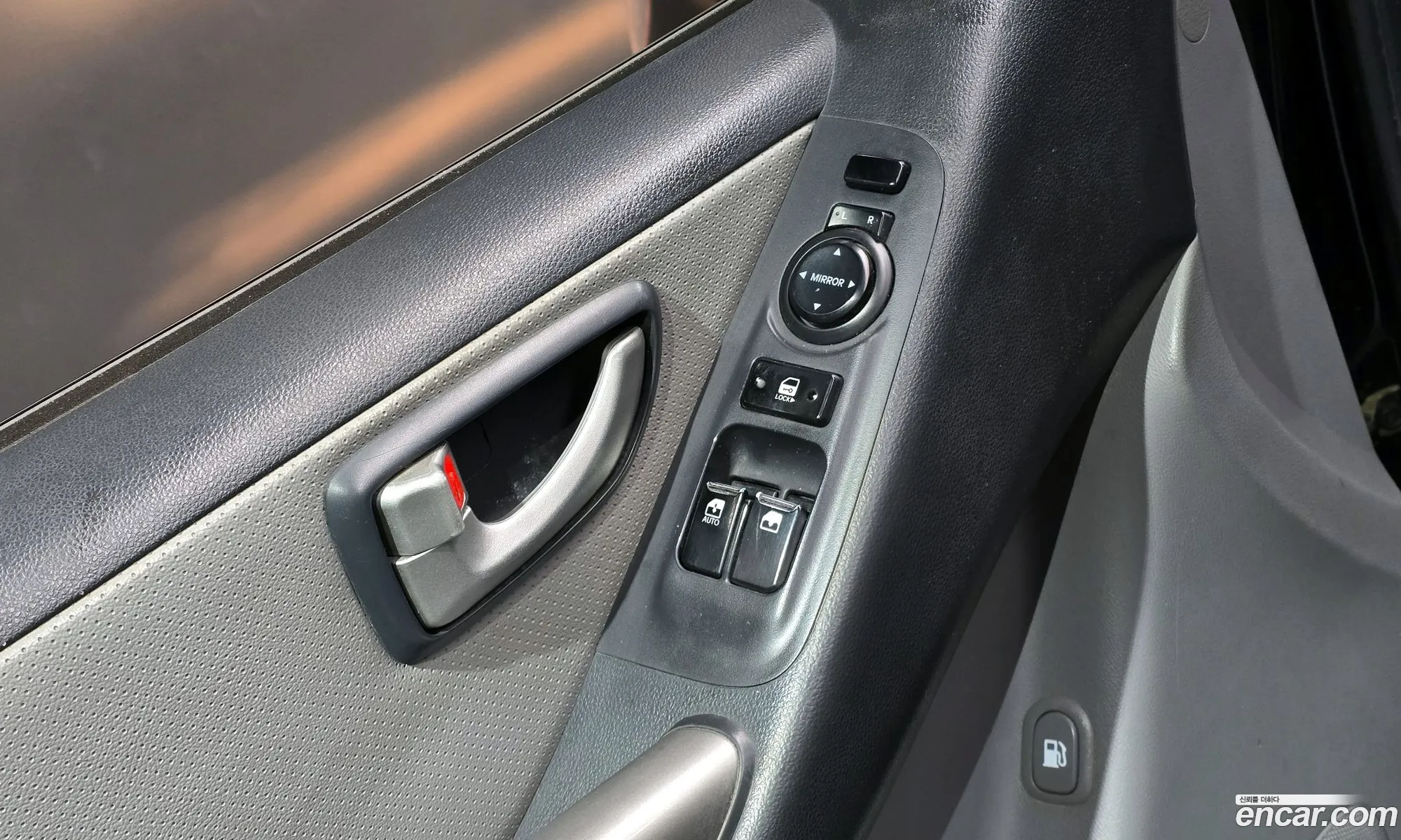 Hyundai Grand Starex 2014 — 3