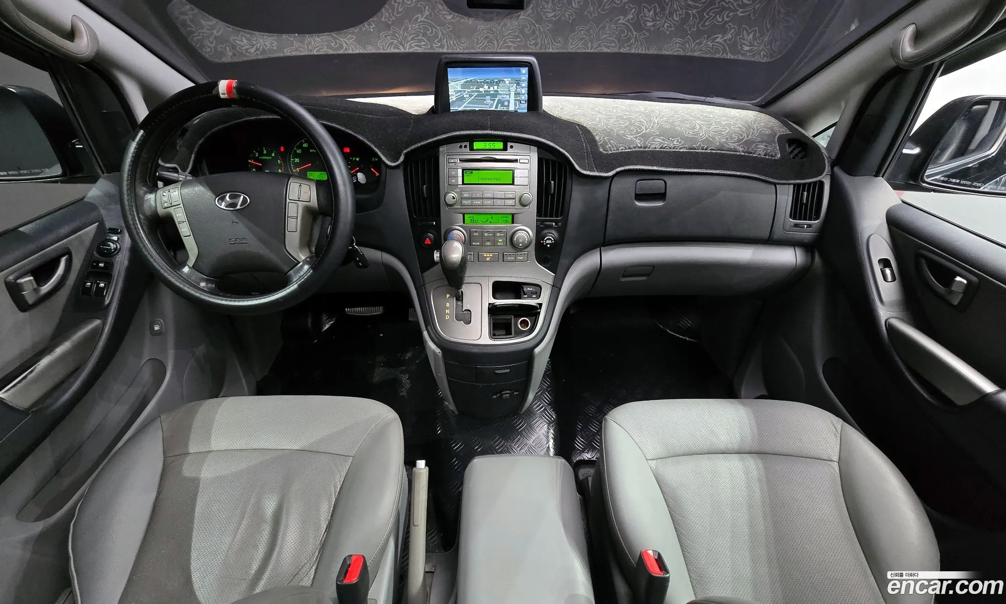 Hyundai Grand Starex 2014 — 18