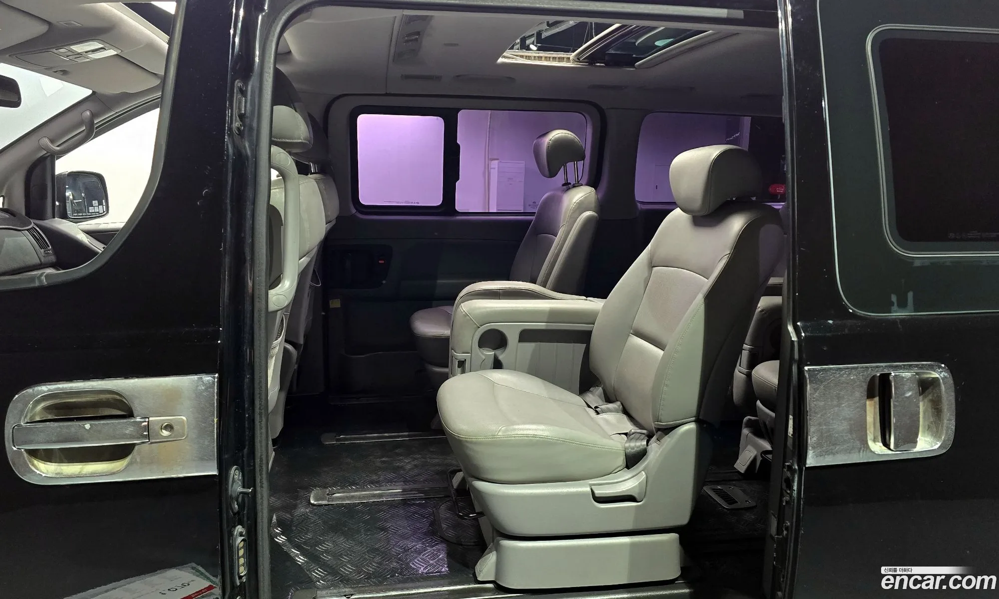 Hyundai Grand Starex 2014 — 4