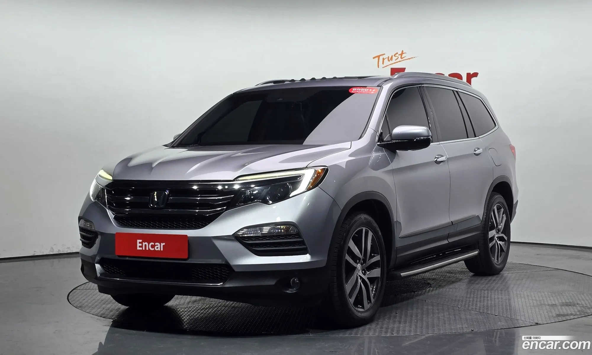 Honda Pilot 2016 — 17