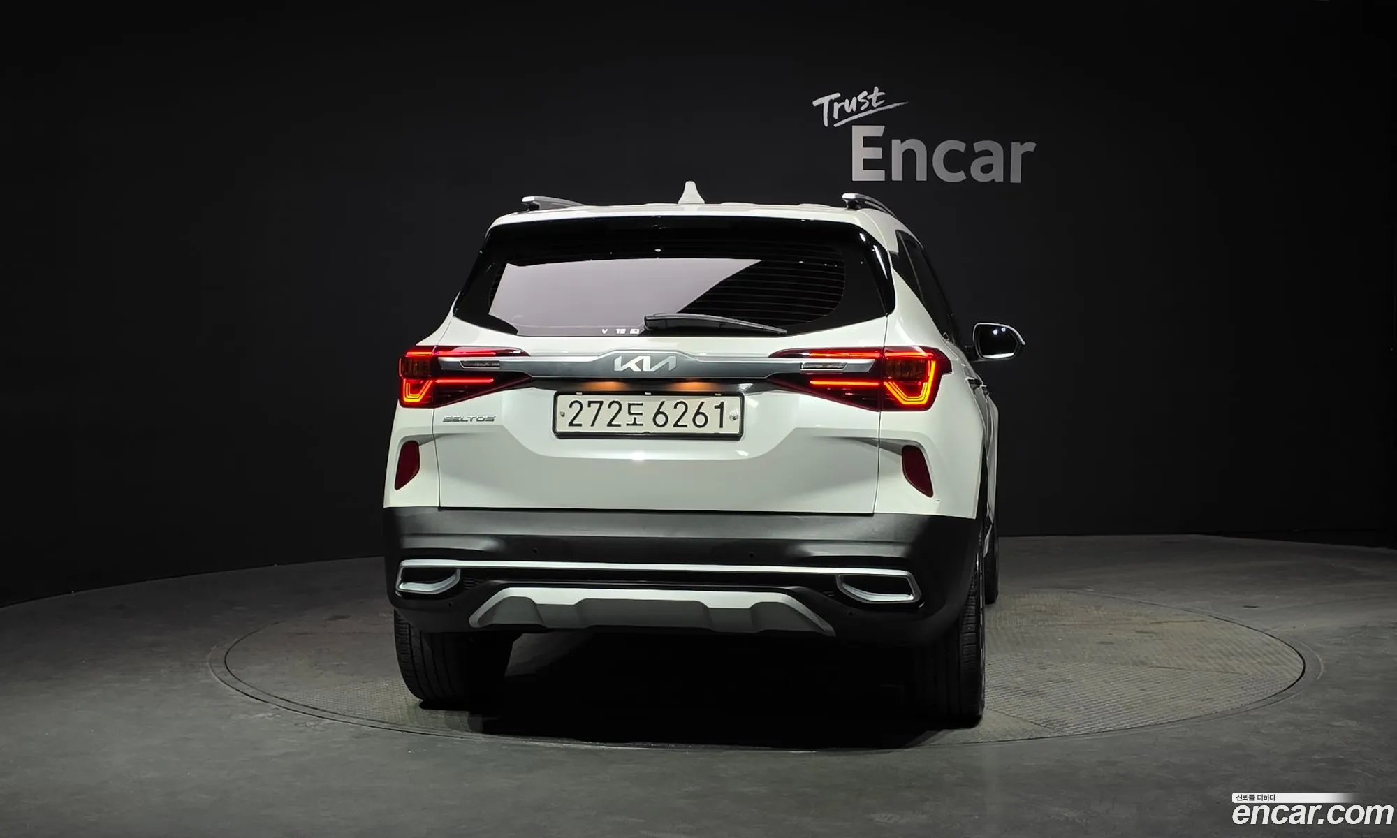 Kia Seltos 2022 KNAET812GPK314233 — 17