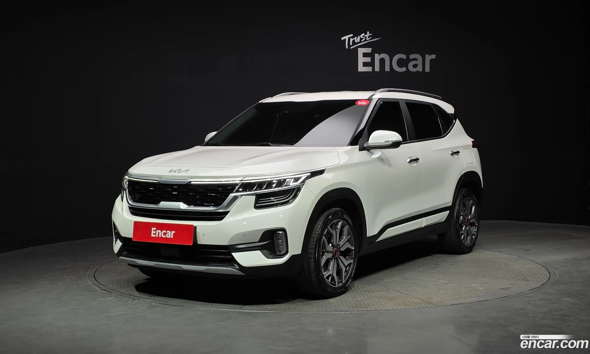 Kia Seltos 2022 KNAET812GPK314233 — 3