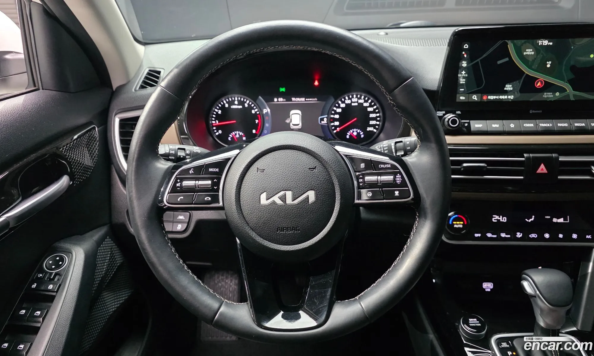 Kia Seltos 2022 KNAET812GPK314233 — 2