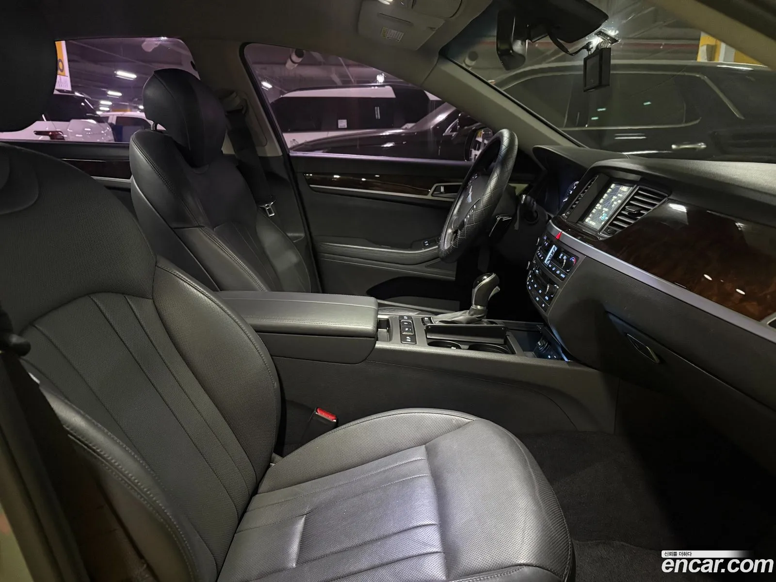 Hyundai Genesis DH 2014 — 8