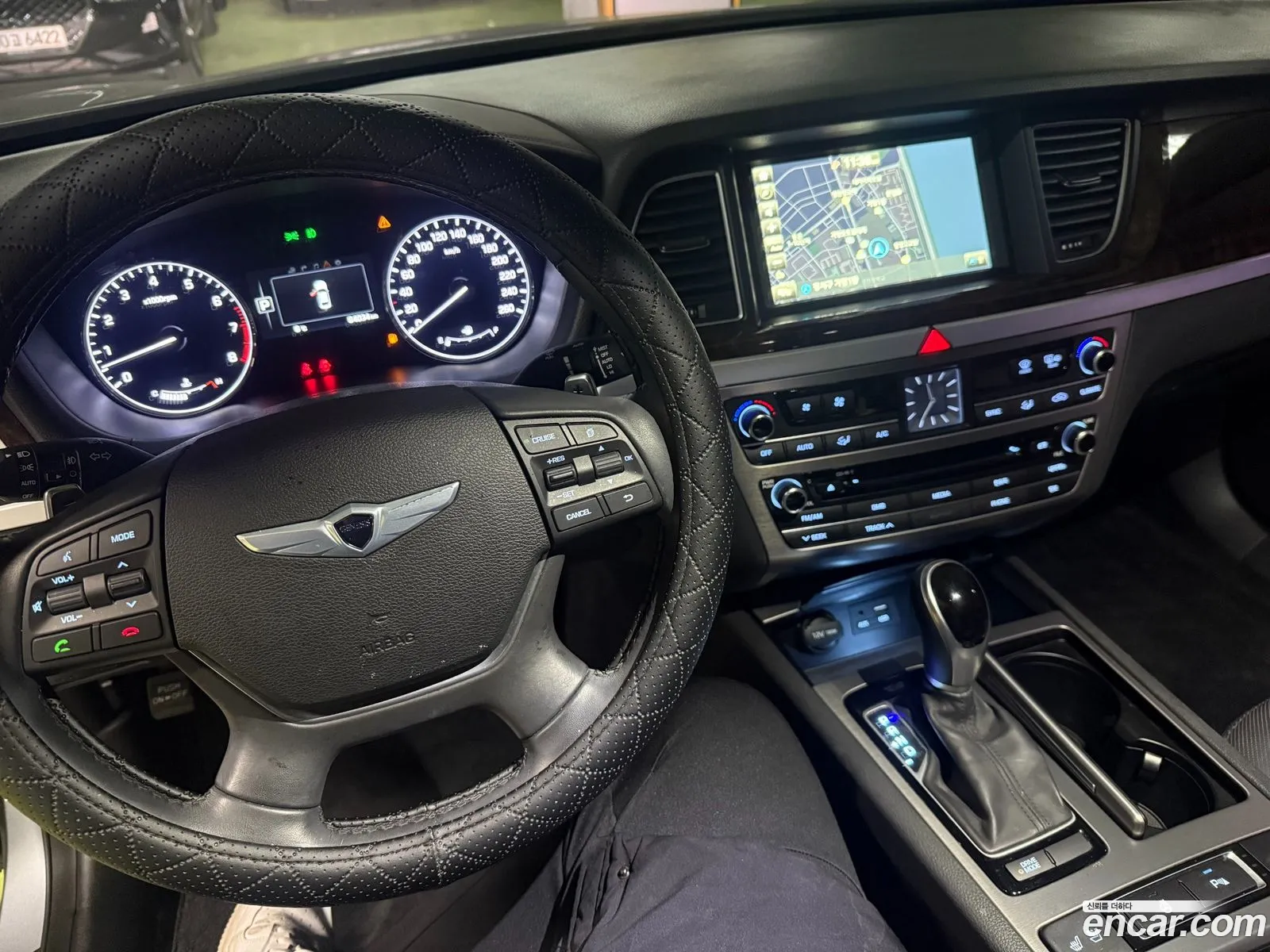 Hyundai Genesis DH 2014 — 3