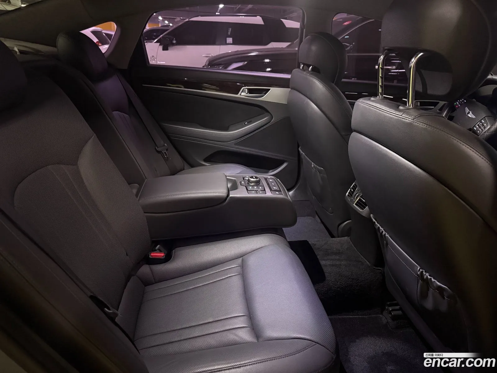 Hyundai Genesis DH 2014 — 16
