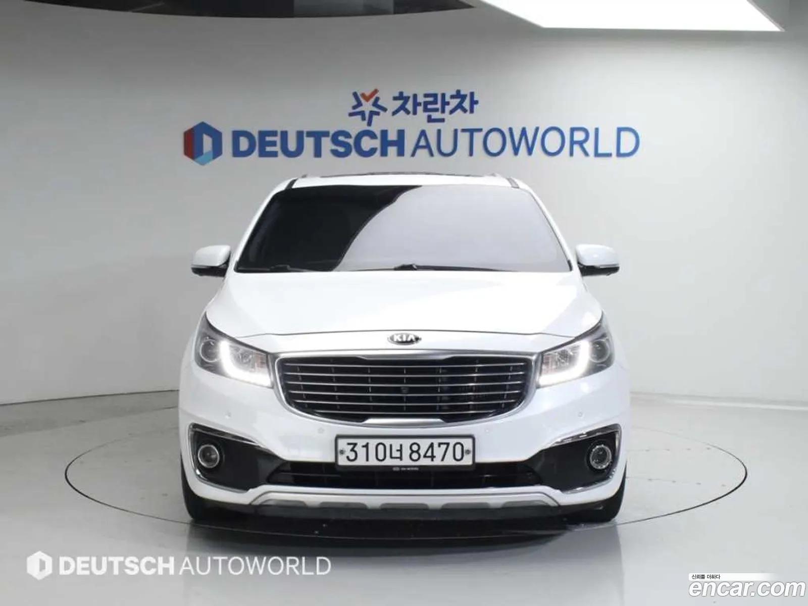 Kia Carnival 2017 — 2