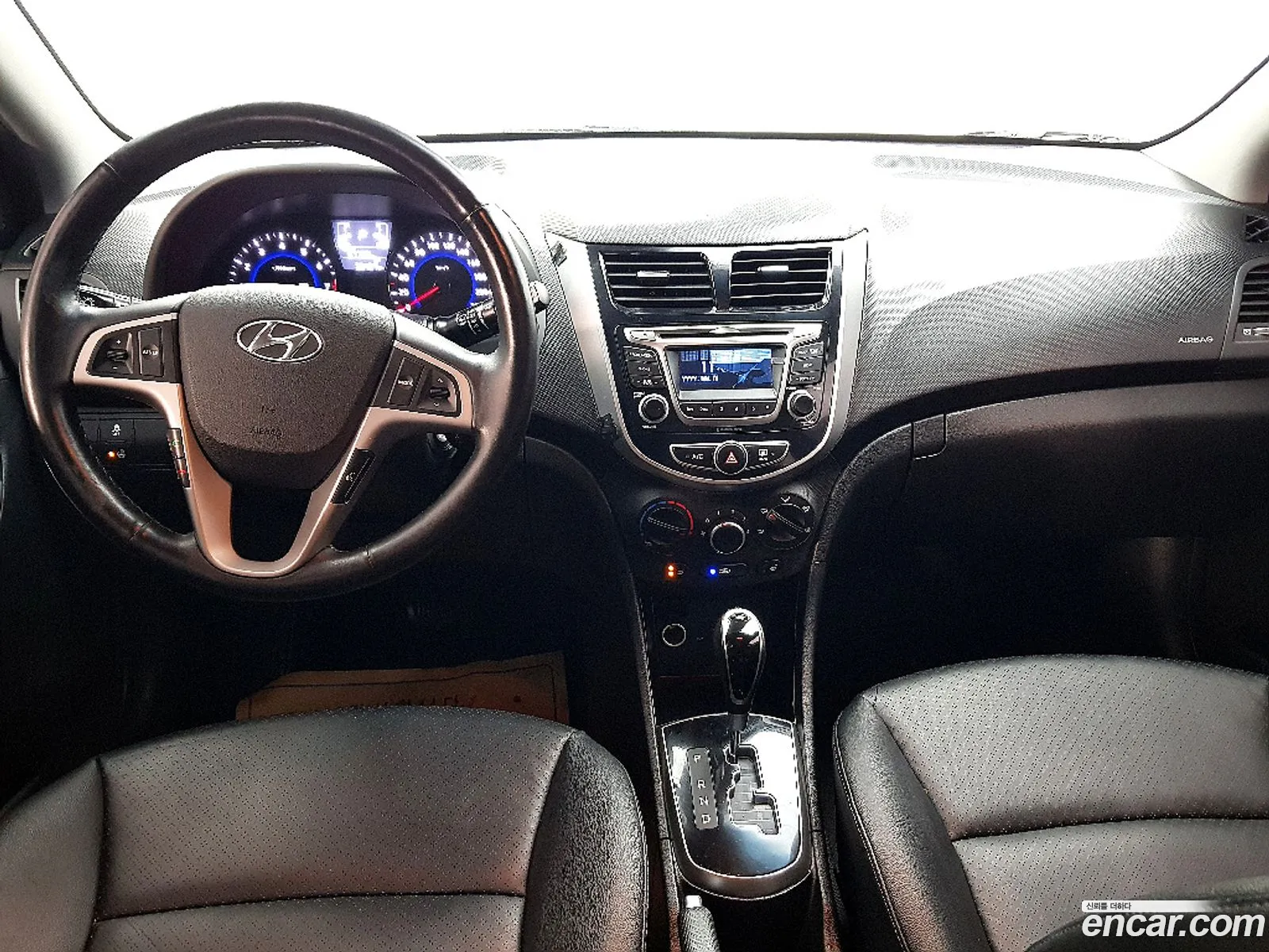 Hyundai Accent 2018 — 15