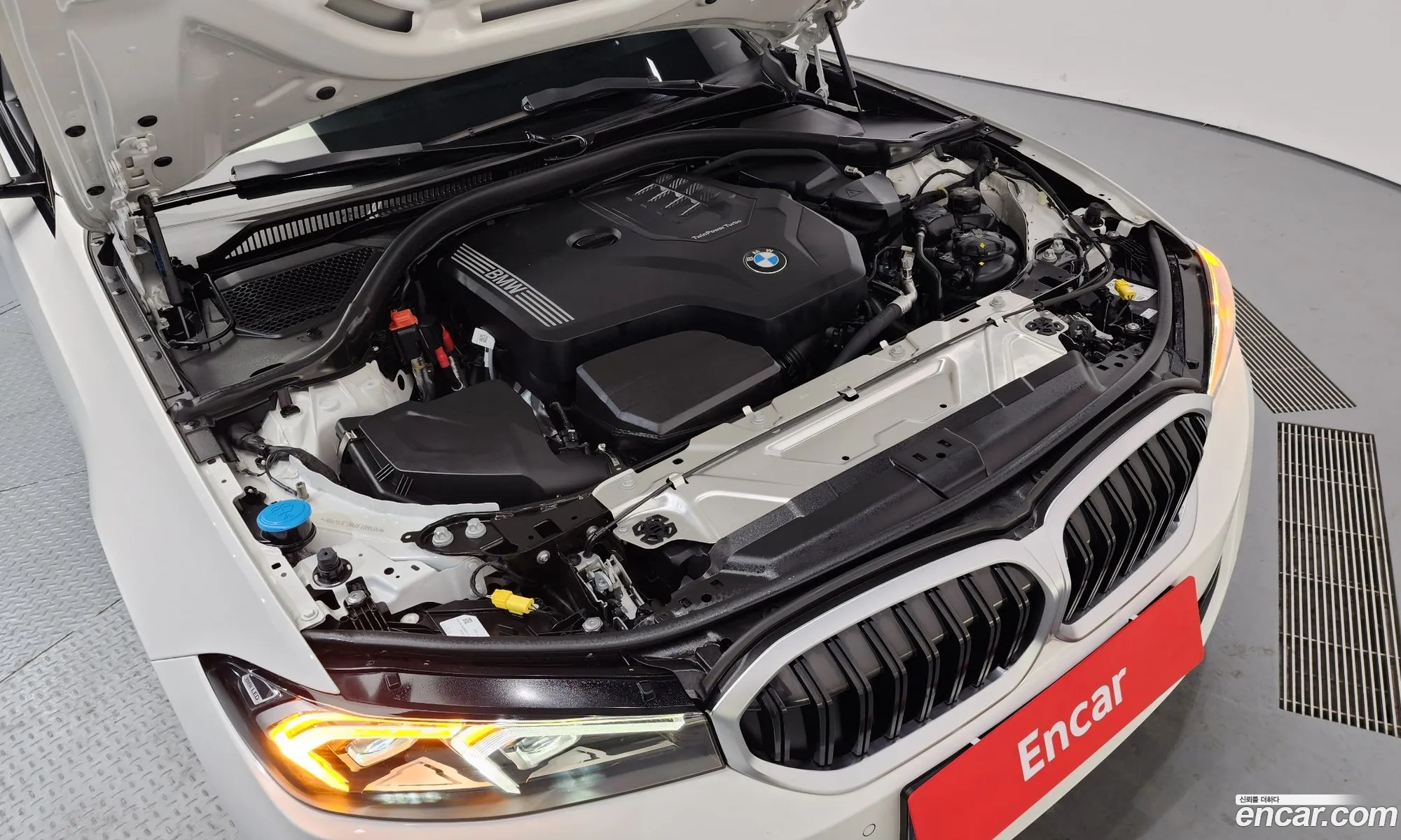 BMW 3 Series 2024 WBA61FS06RFT09535 — 6