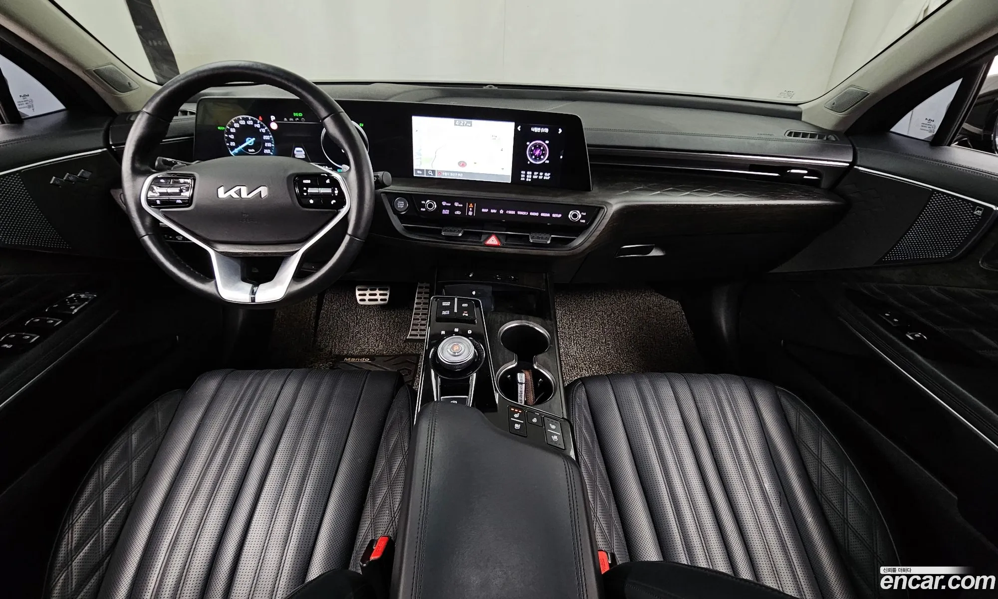Kia K8 Hybrid 2022 — 10