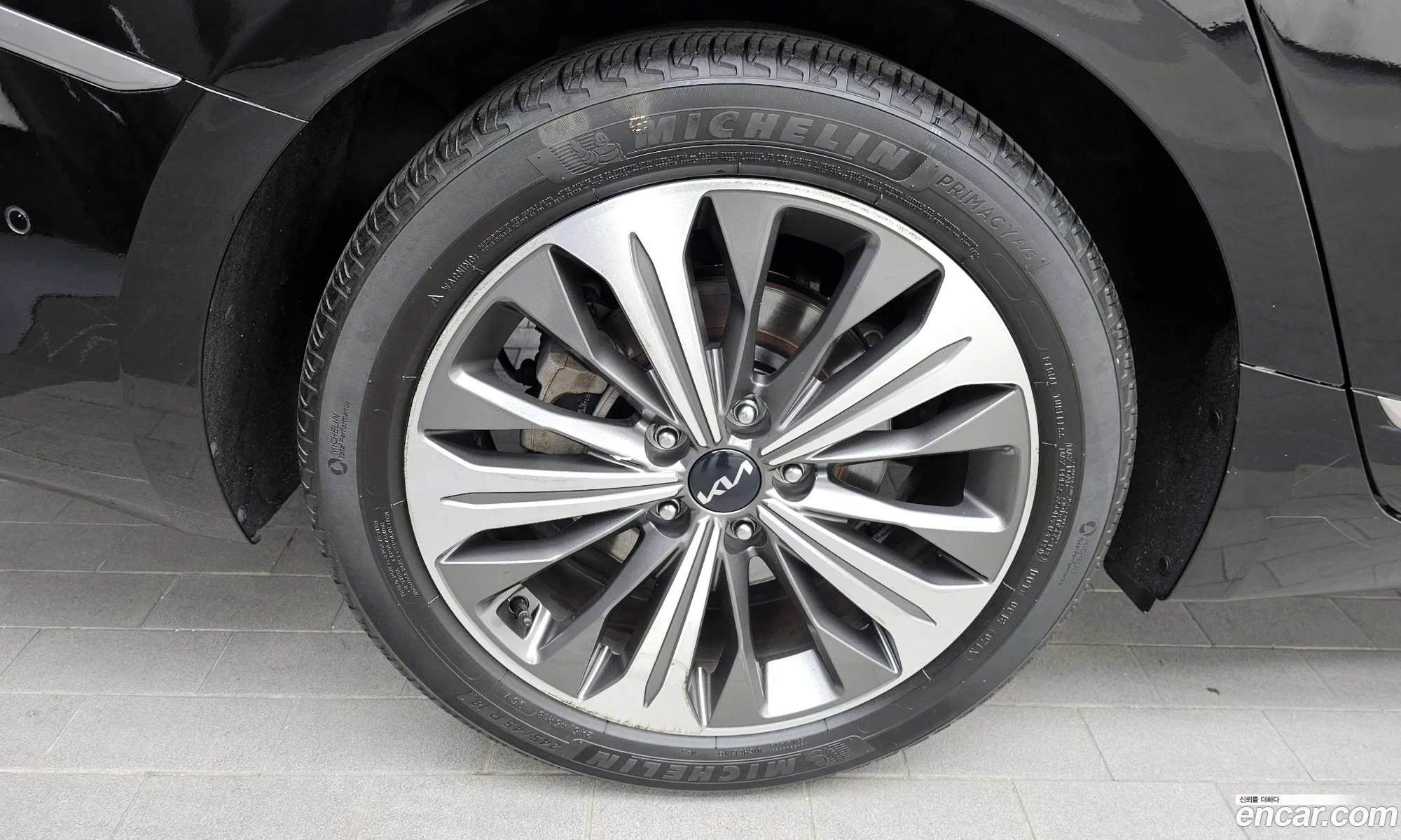 Kia K8 Hybrid 2022 — 18