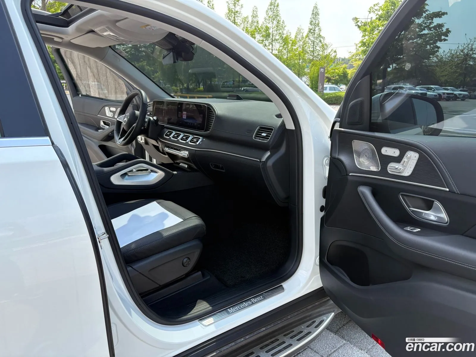 Mercedes-Benz GLE-Class W167 2025 — 14
