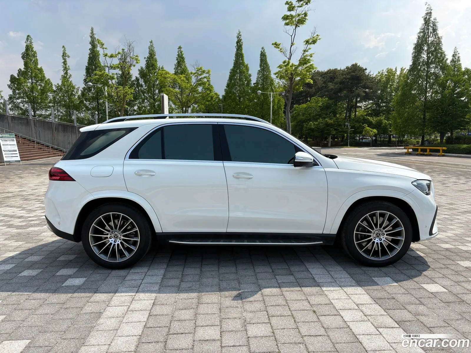 Mercedes-Benz GLE-Class W167 2025 — 4