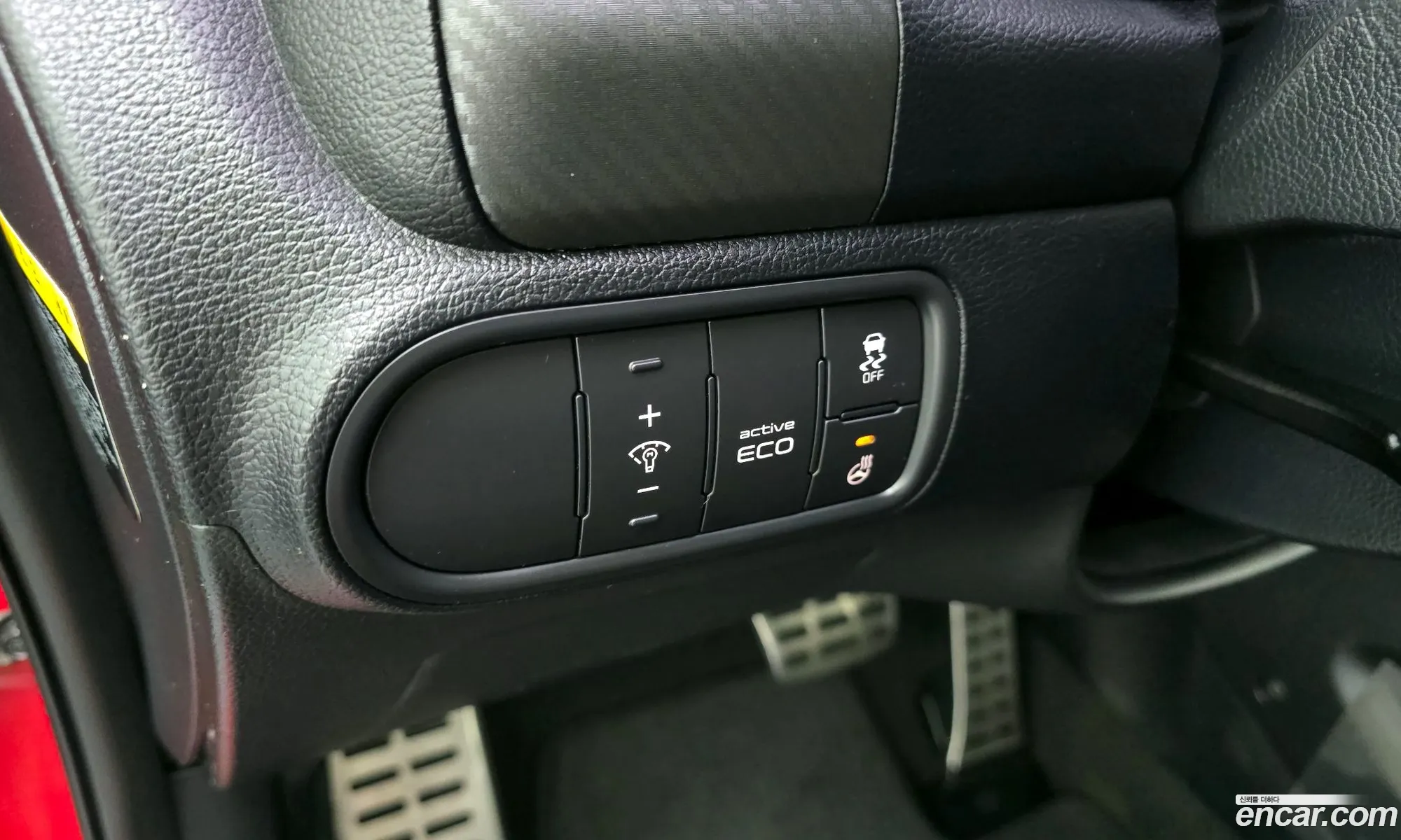 Kia K3 2012 — 13