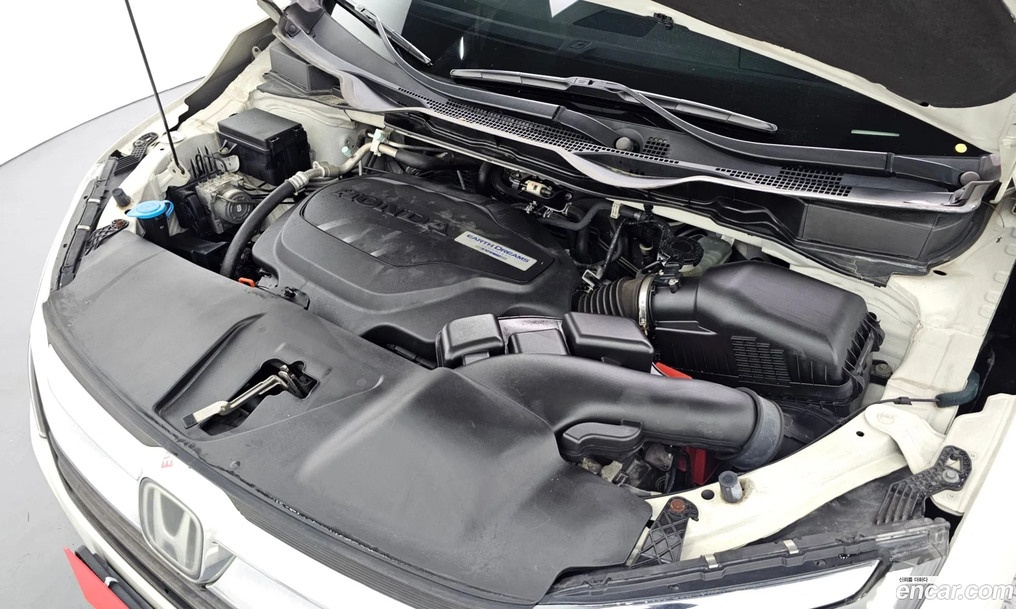 Honda Odyssey 2017 5KBRL6880JB600001 — 15