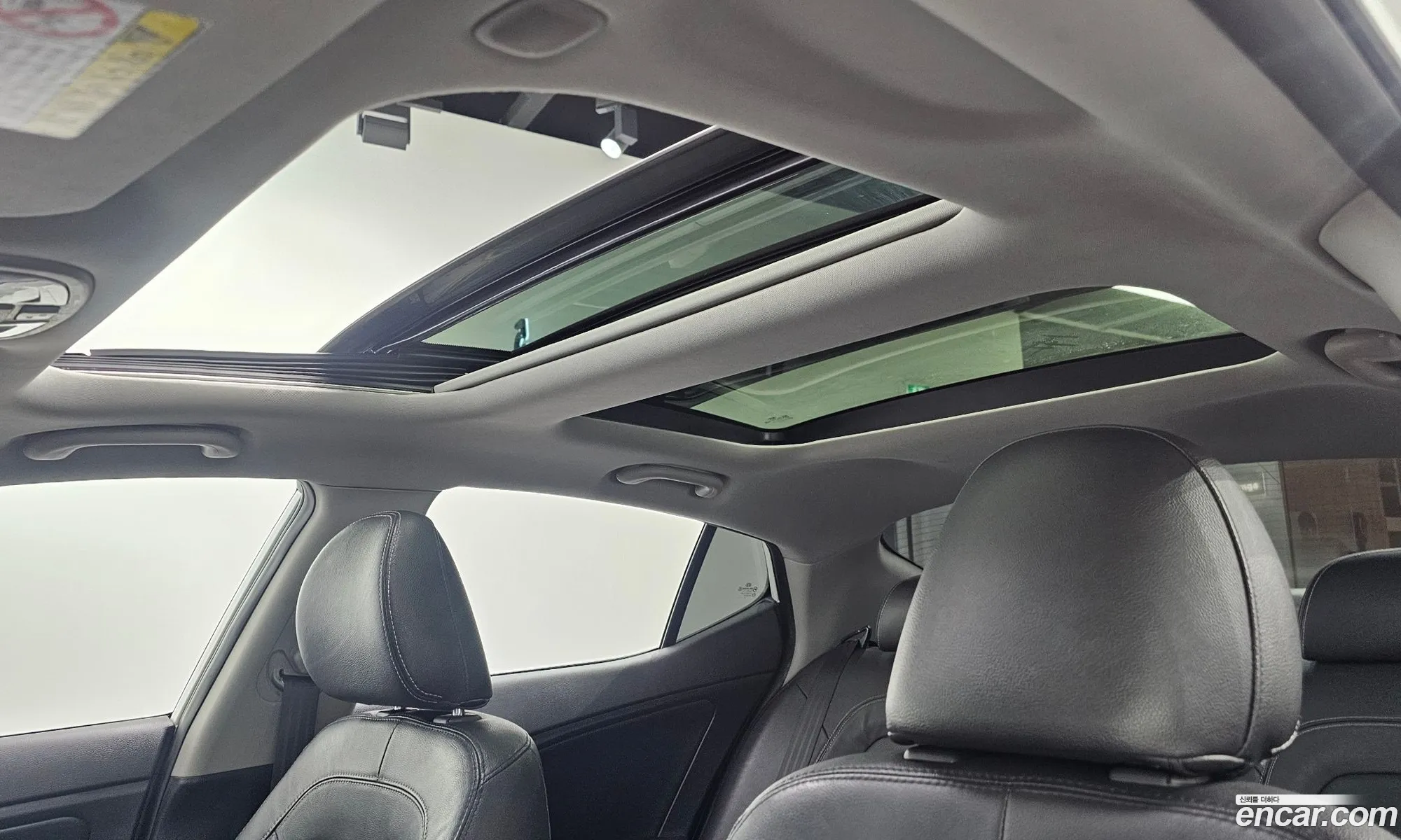 Kia K5 2012 — 12