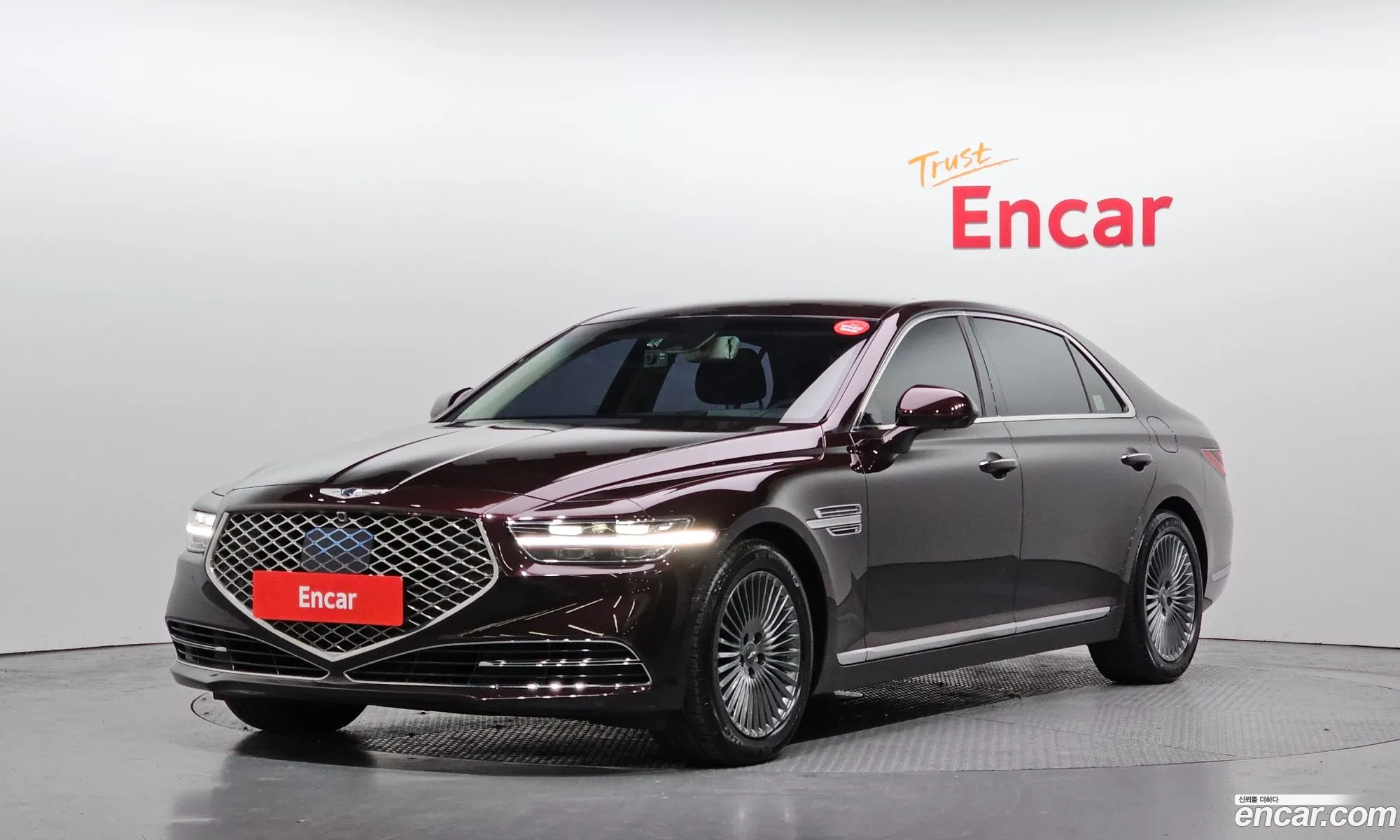 Genesis G90