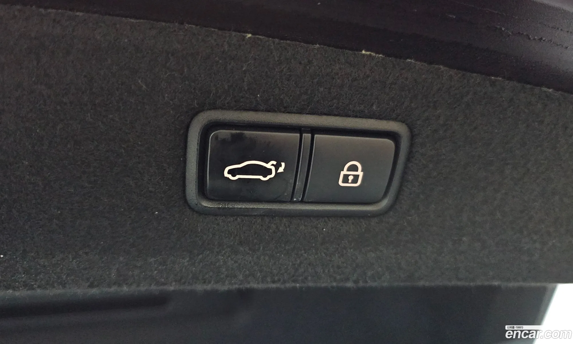 Genesis G90 2019 KMHG141DDKU076110 — 15