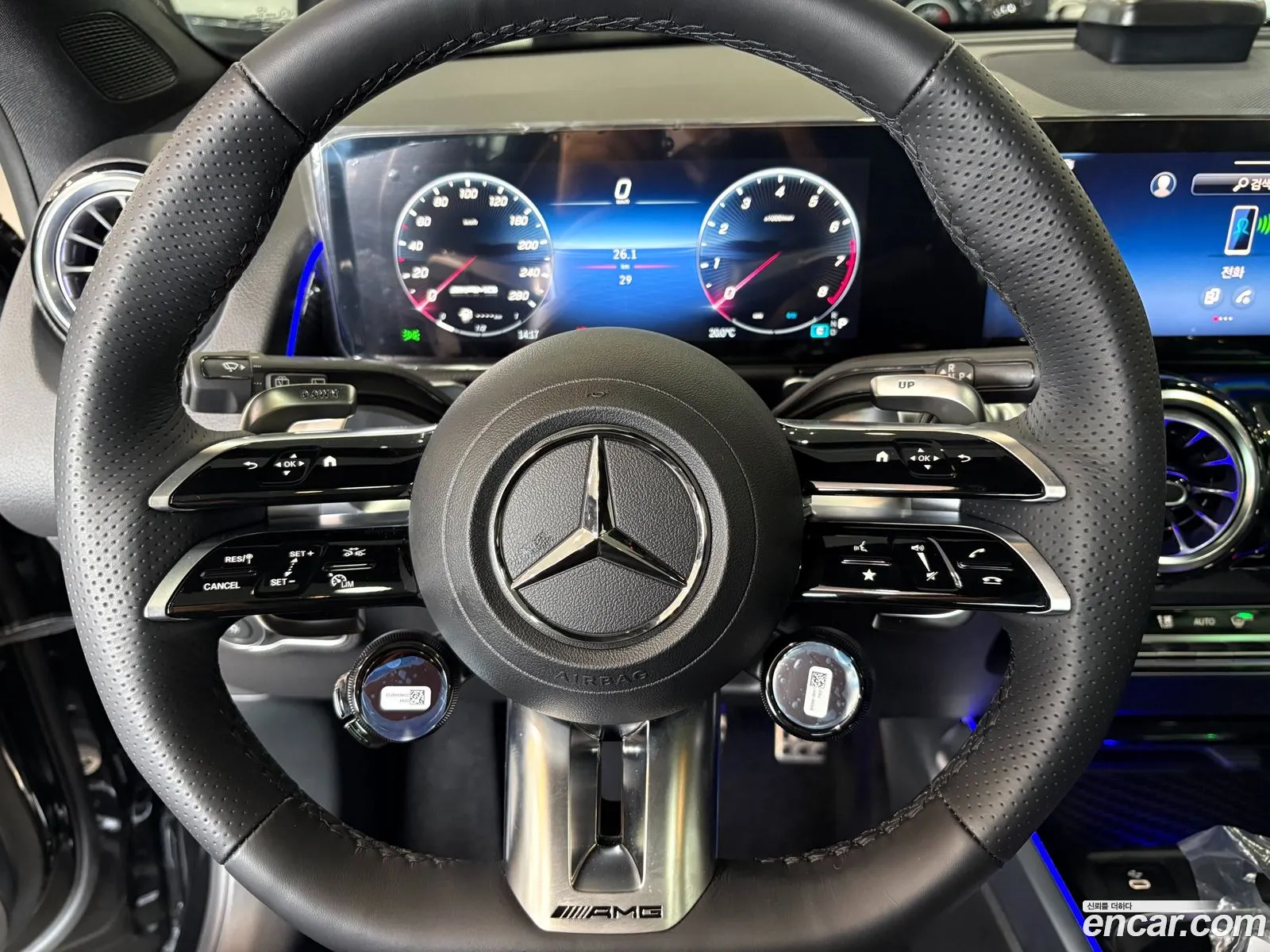 Mercedes-Benz GLB-Class X247 2025 — 9