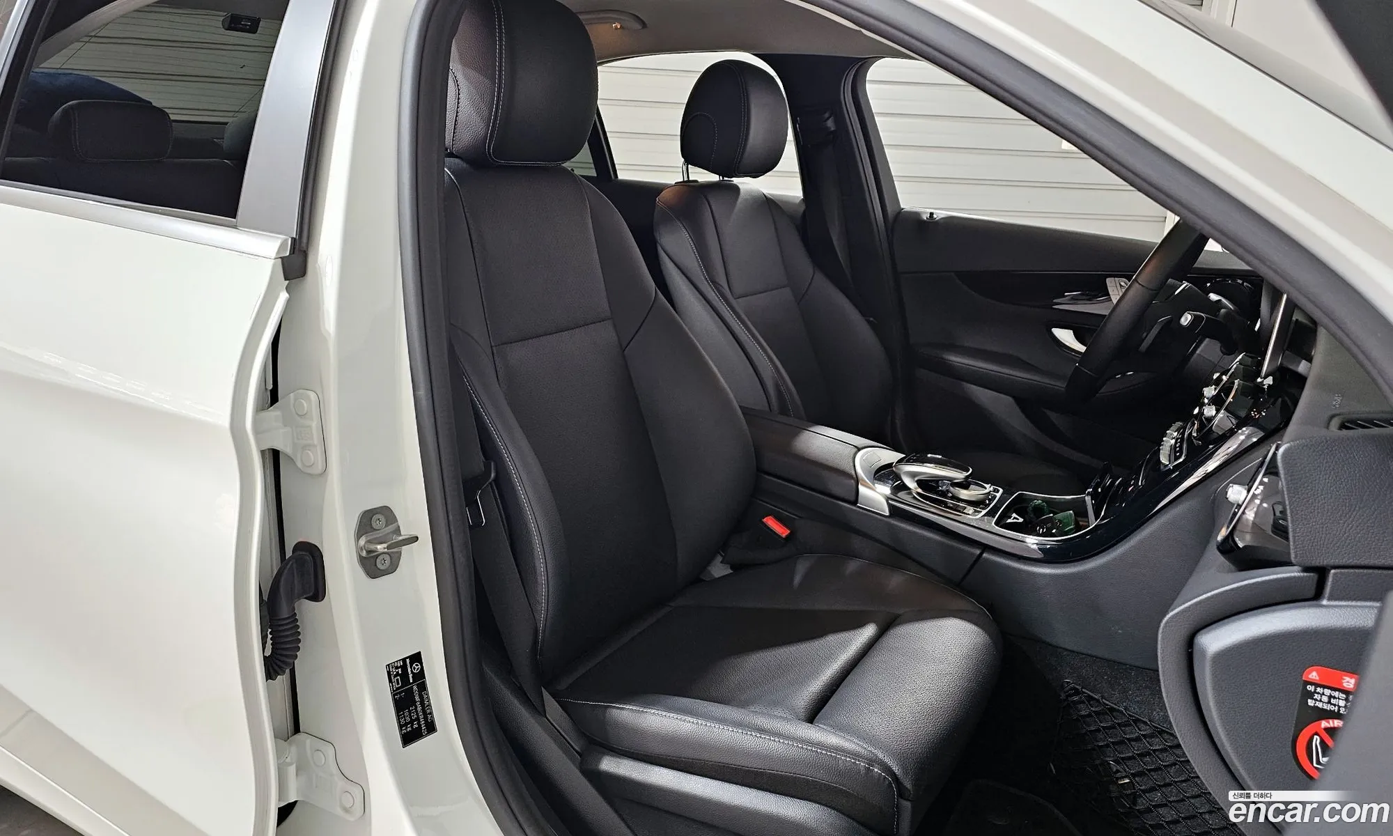 Mercedes-Benz C-Class W205 2019 — 14