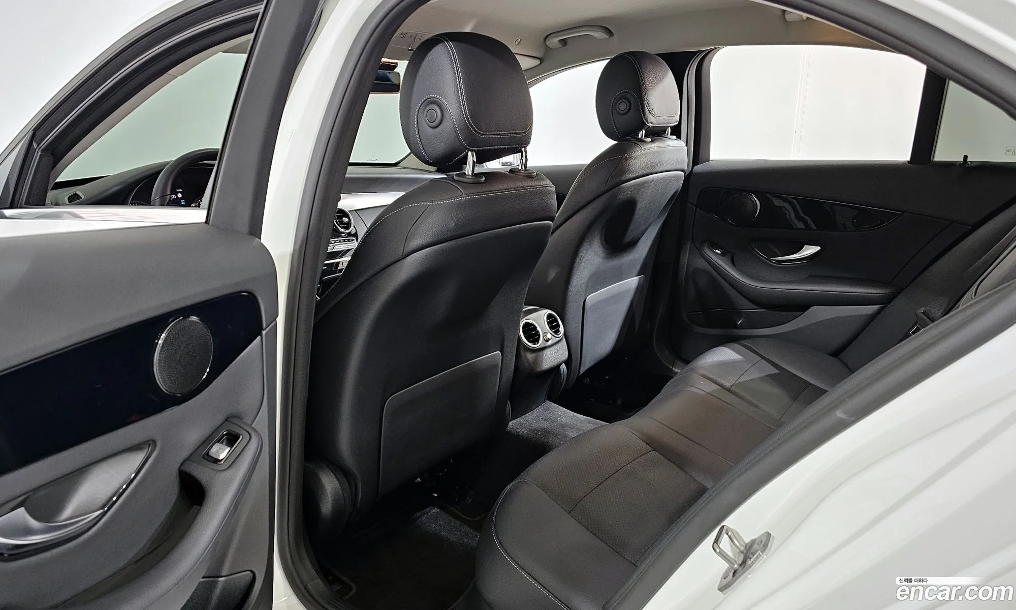 Mercedes-Benz C-Class W205 2019 — 7