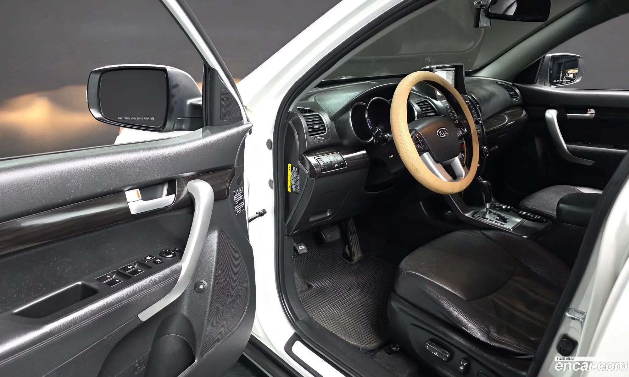 Kia Sorento R 2012 — 13
