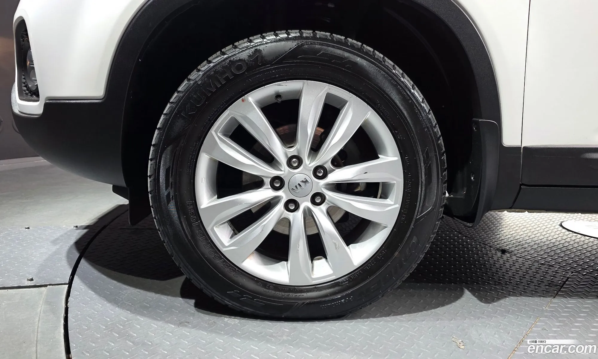 Kia Sorento R 2012 — 12