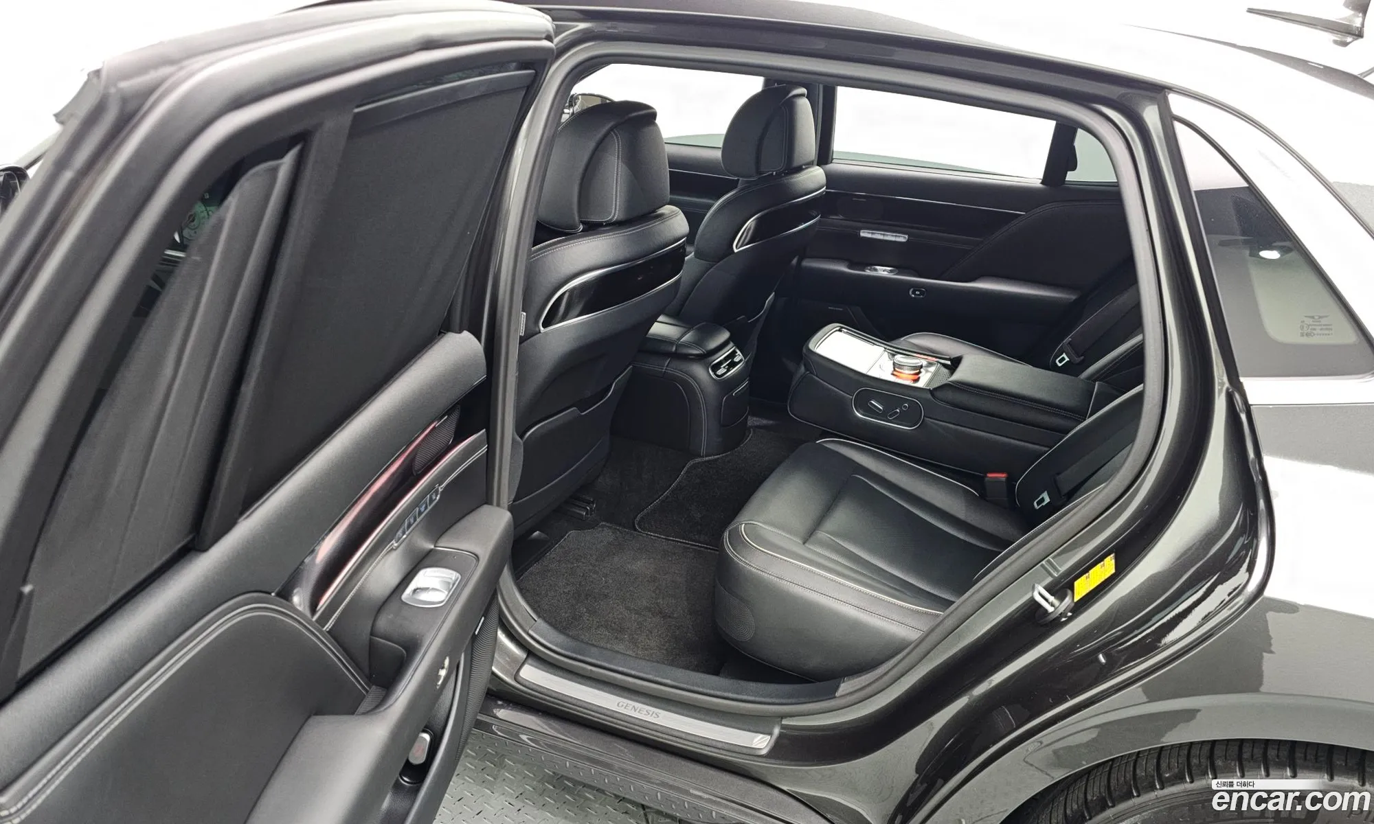 Genesis G90 2022 — 15