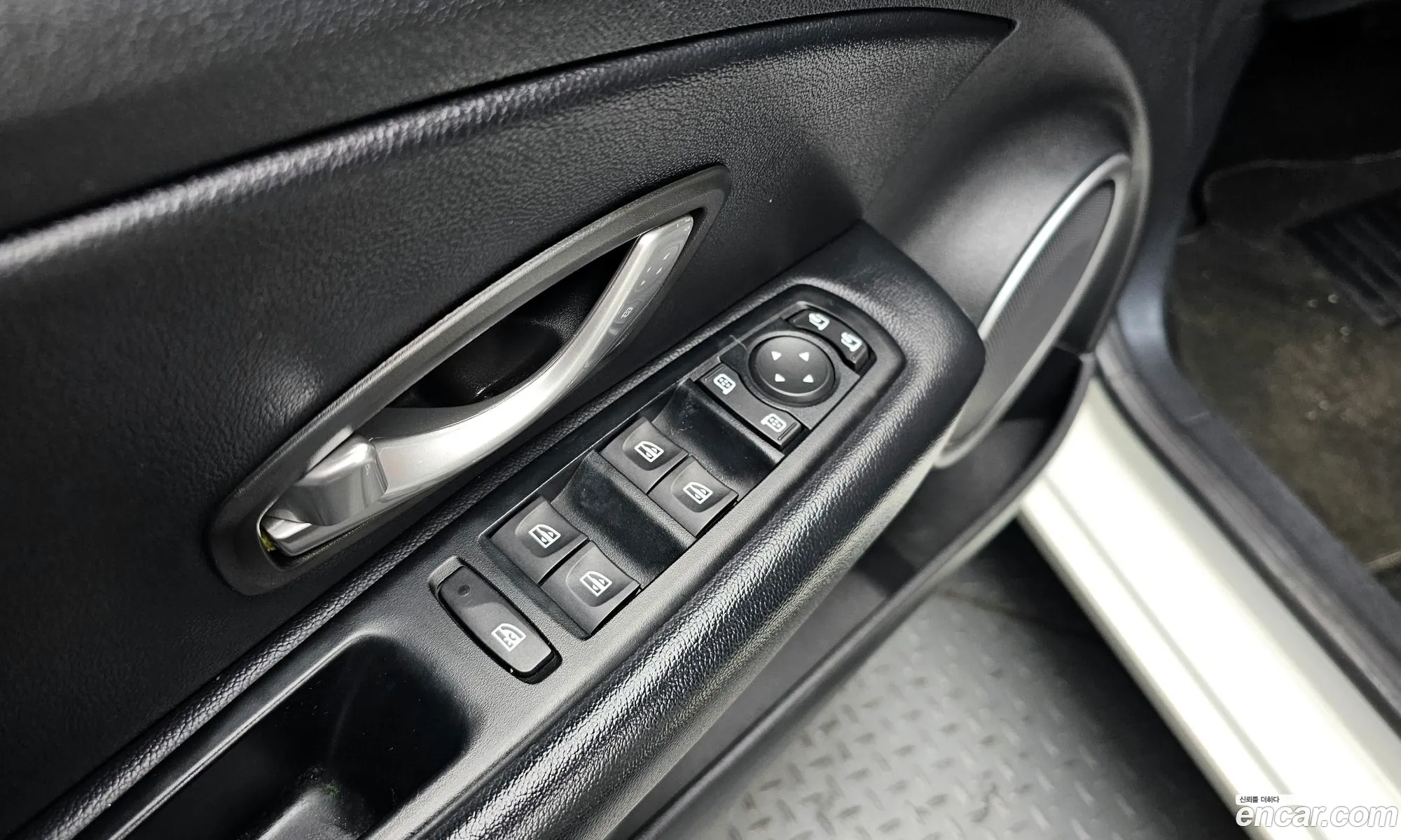 Renault Korea (Samsung) SM3 Neo 2015 — 11