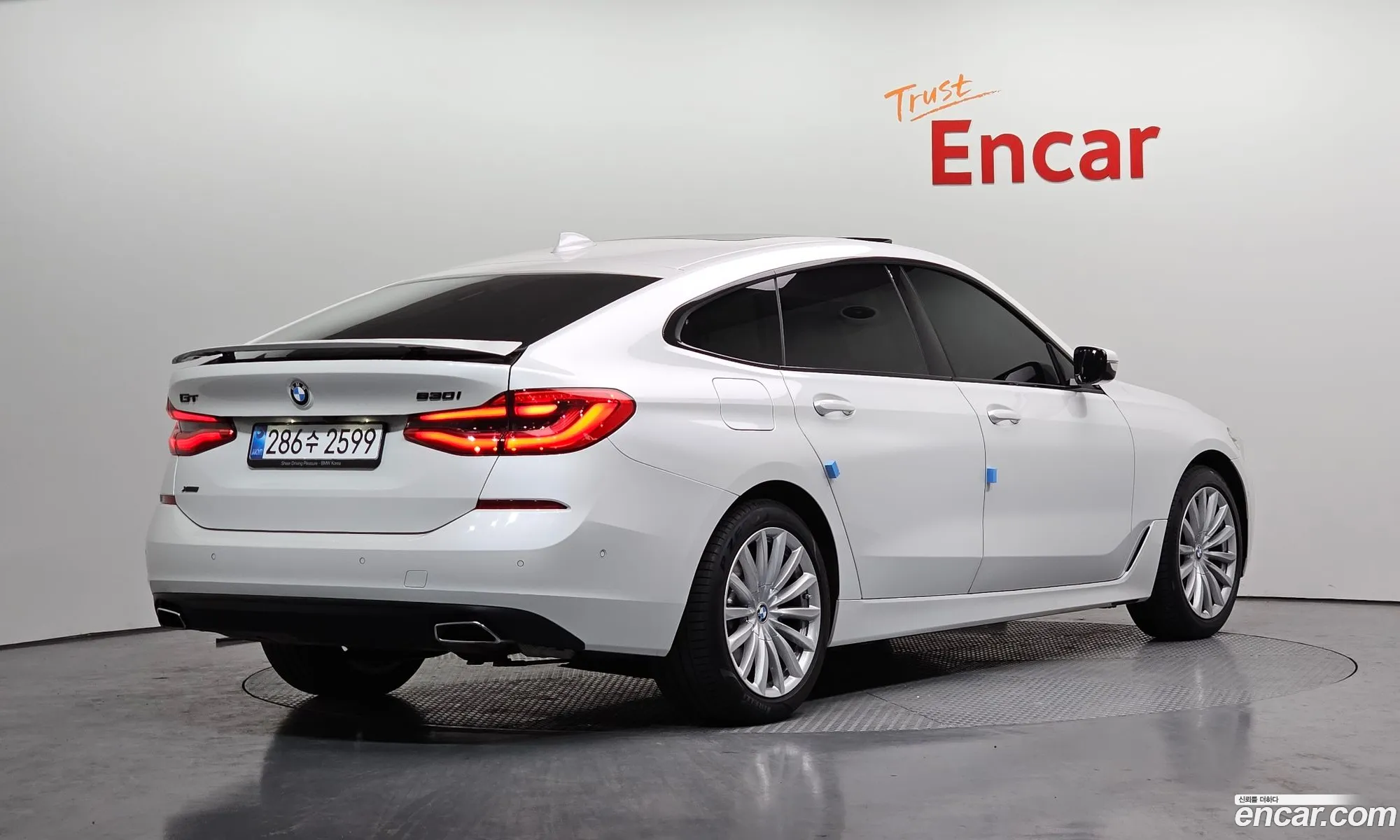 BMW 6 Series GT 2023 WBA61CC02PCM34852 — 19