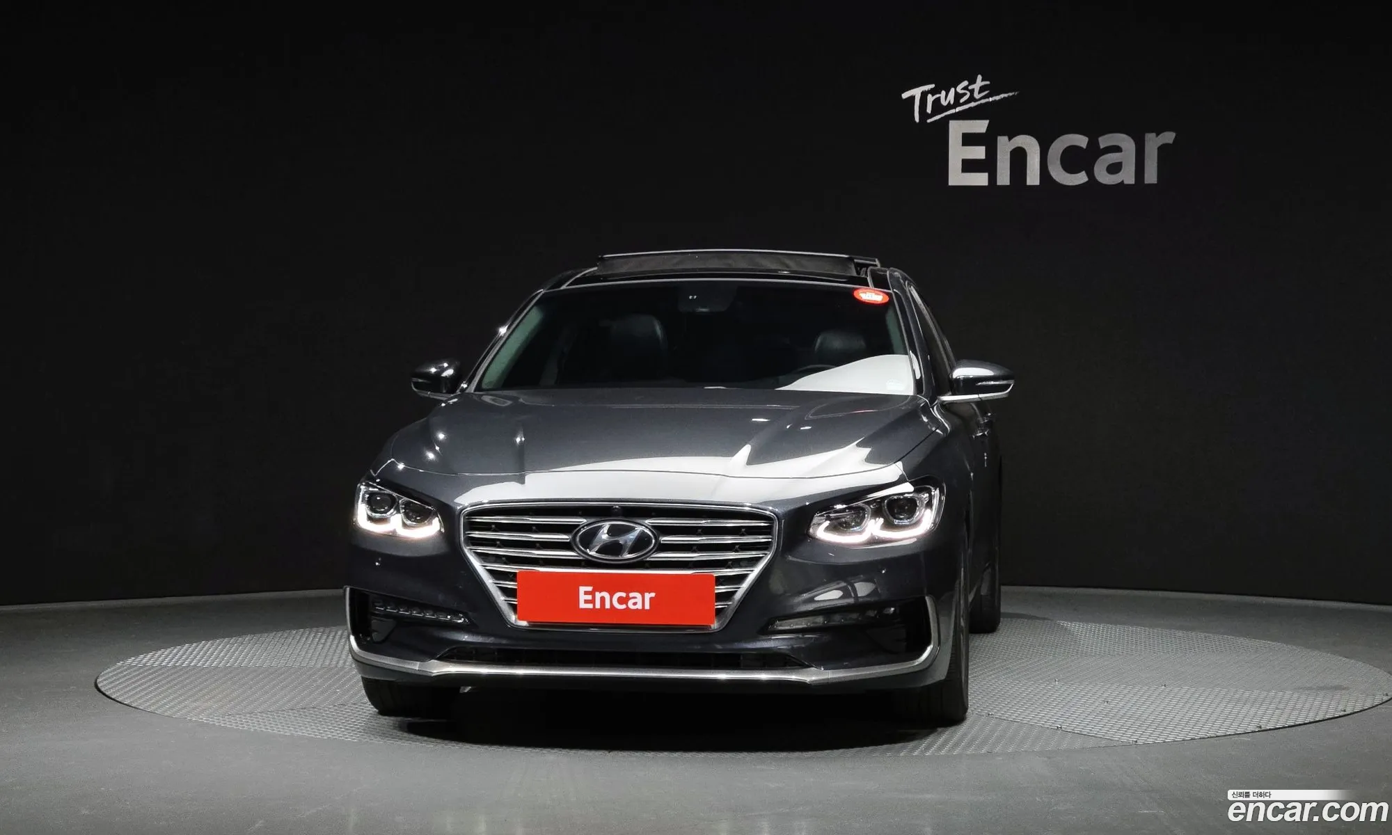 Hyundai Grandeur IG Hybrid 2017 — 10
