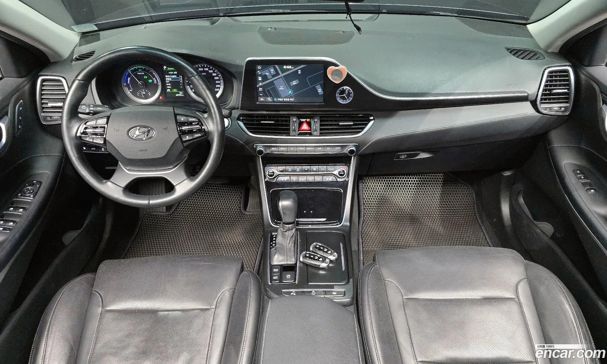 Hyundai Grandeur IG Hybrid 2017 — 14