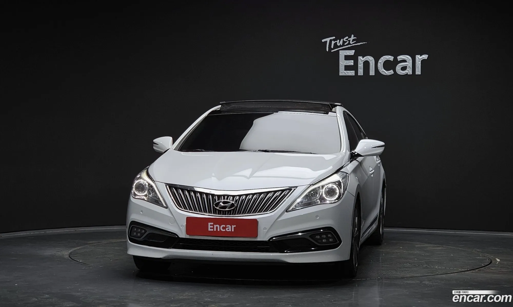 Hyundai Grandeur HG 2014 — 14
